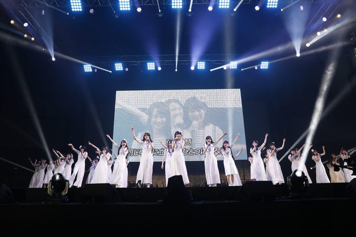 「AKB48グループ感謝祭~ランク外コンサート~」より(C)AKS