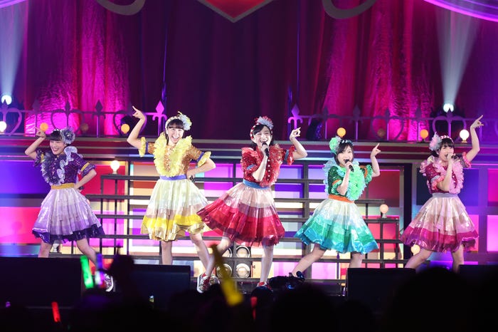 横浜アリーナで行われたライブ「ももクロくらぶxoxo~バレンタインDE NIGHT だぁ~Z!2017〈バレンタイン・裏〉」(提供写真)