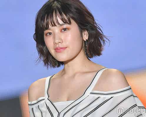 筧美和子、デコルテ&美谷間ちらり 透けワンピで爽やかな色気<関コレ2018S/S>