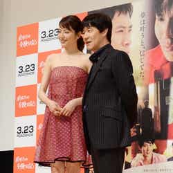 映画「ボクたちの交換日記」公開直前トークイベント付き試写会に出席した長澤まさみ(左)と内村光良監督(右)