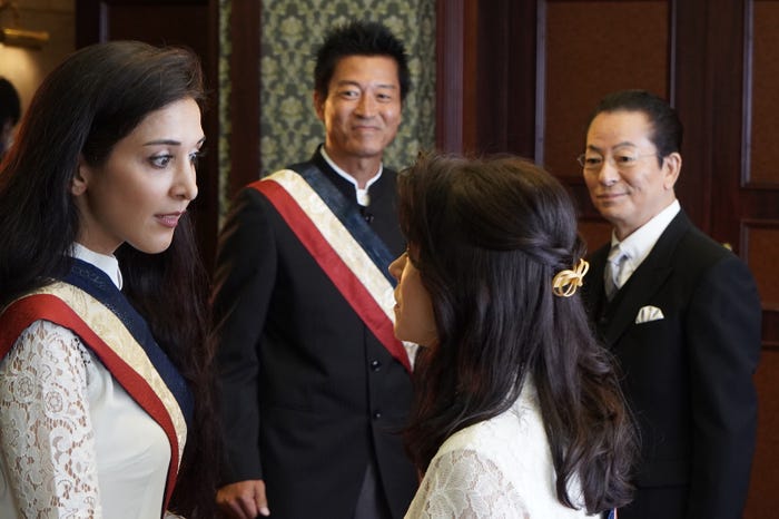 サヘル・ローズ、寺脇康文、宮澤エマ、水谷豊/「相棒season21」第1話より(C)テレビ朝日