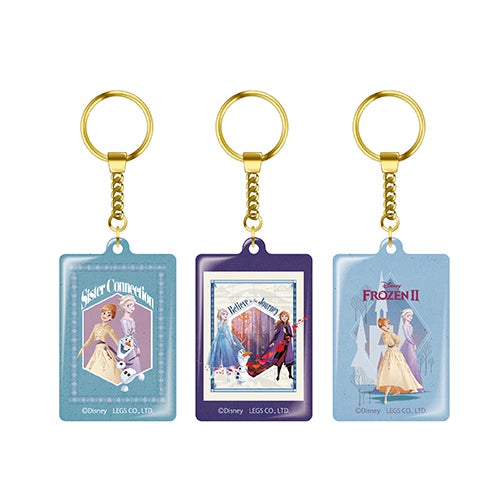 アクリルキーホルダー（全3種）　900円（C）Disney