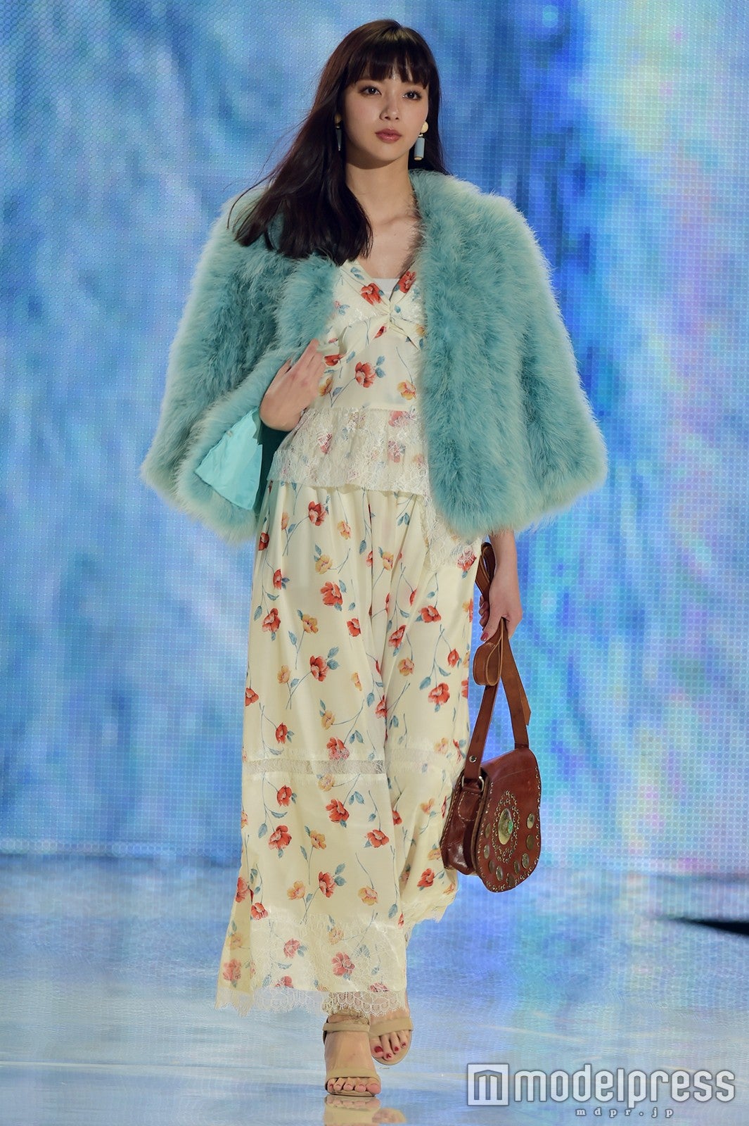 新川優愛 （C）モデルプレス