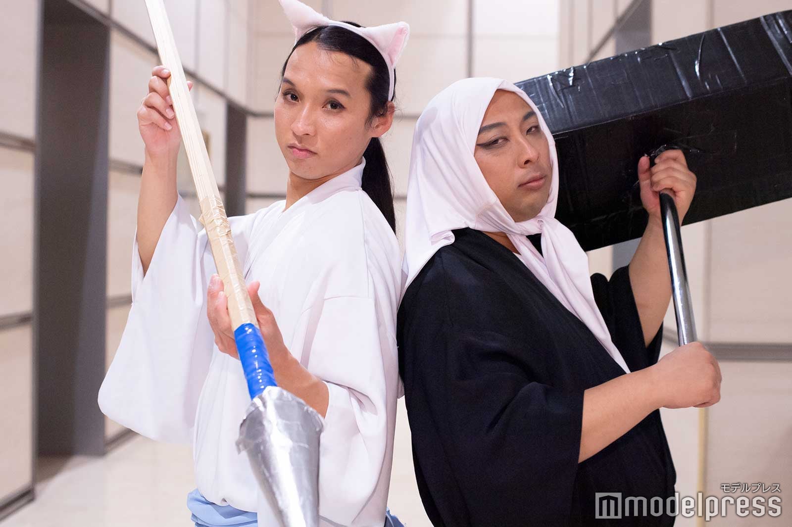 キリ（宮布いつき）、鉄槌（音道わたる）（C）モデルプレス