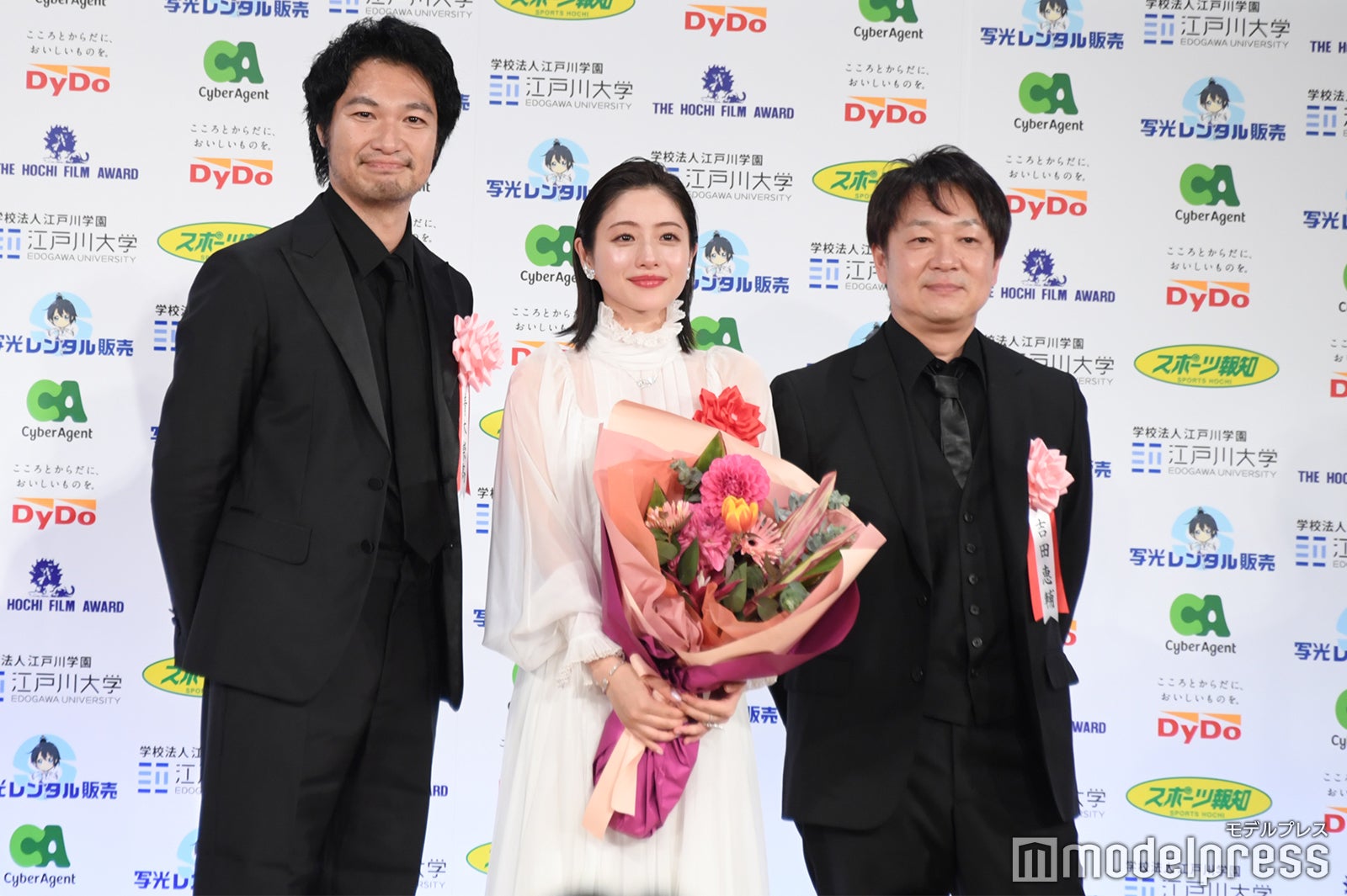 青木崇高、石原さとみ、吉田恵輔監督（C）モデルプレス