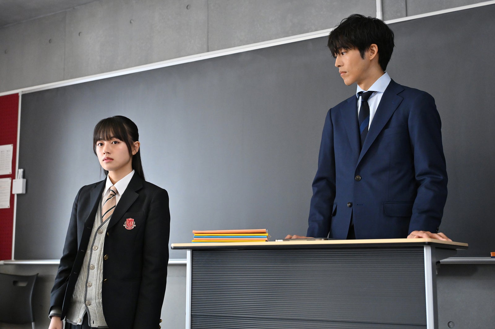 上坂樹里、松坂桃李「御上先生」第3話（C）TBS