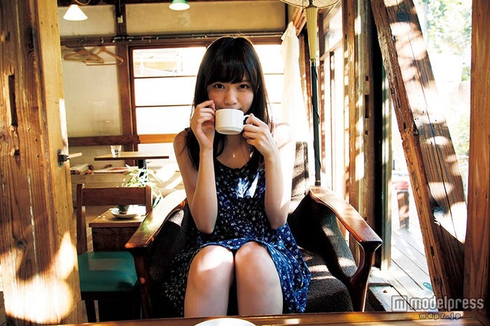 西野七瀬ファースト写真集『普段着』(2月18日発売、幻冬舎)より