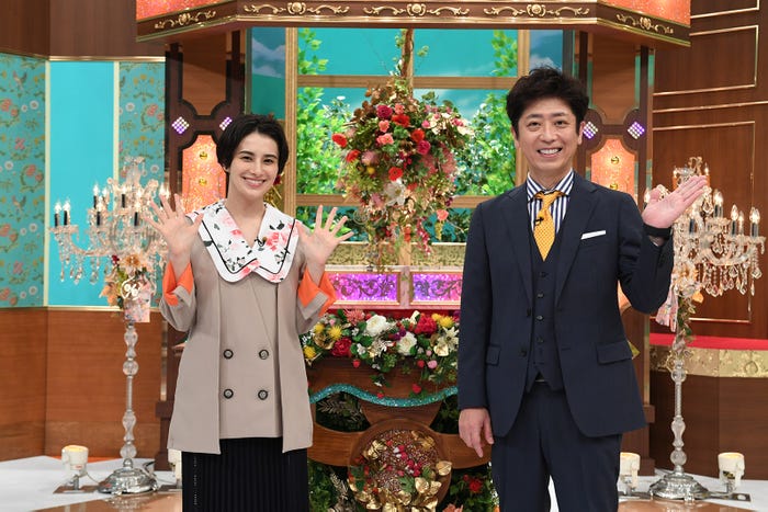 ホラン千秋、後藤輝基 (C)テレビ朝日