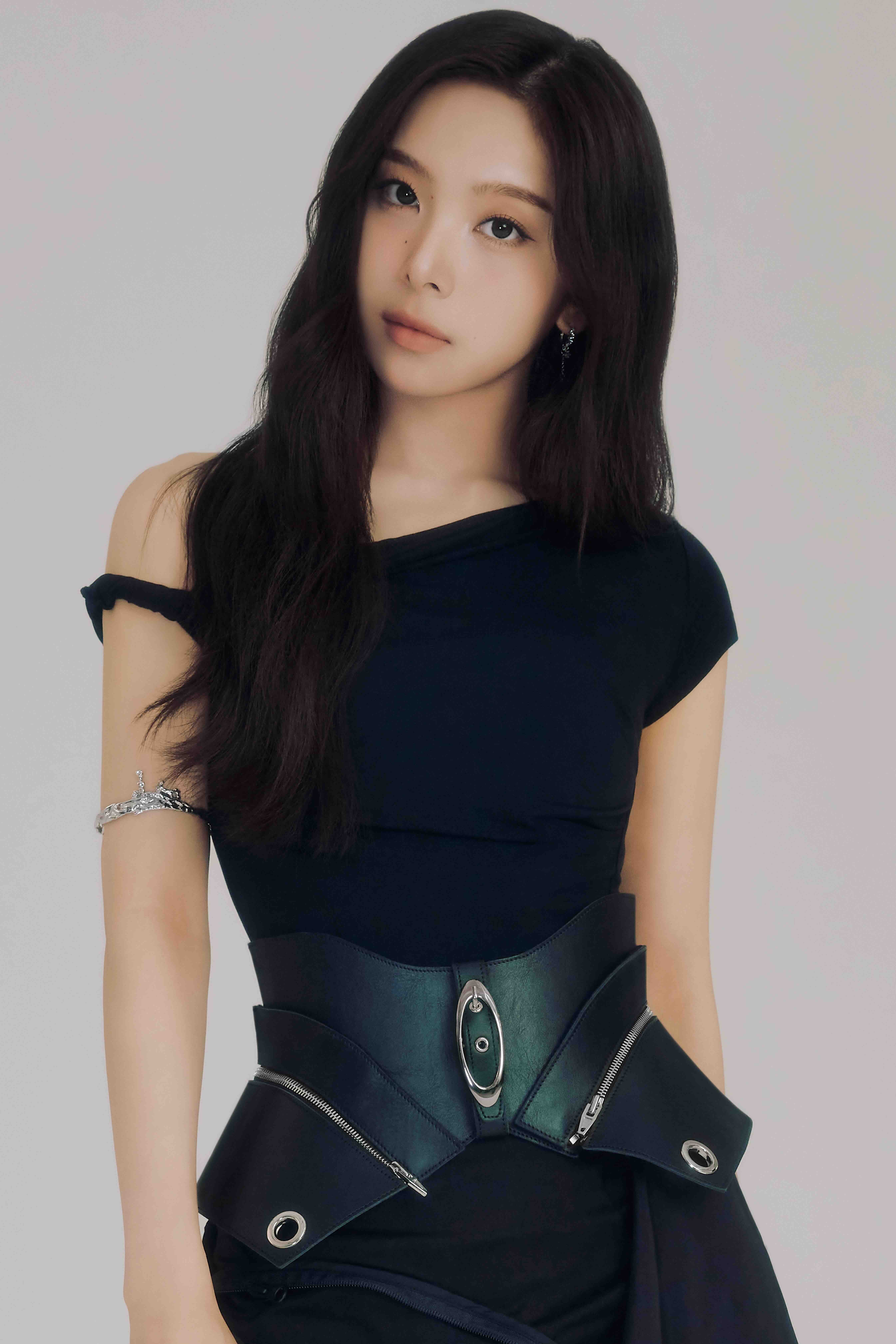 【SM発・日本人グループGPPインタビュー連載Vol.4・モモカを深堀り】演技経験で培った表現力が武器「メンバーにはおじさんプリンセスと呼ばれています」