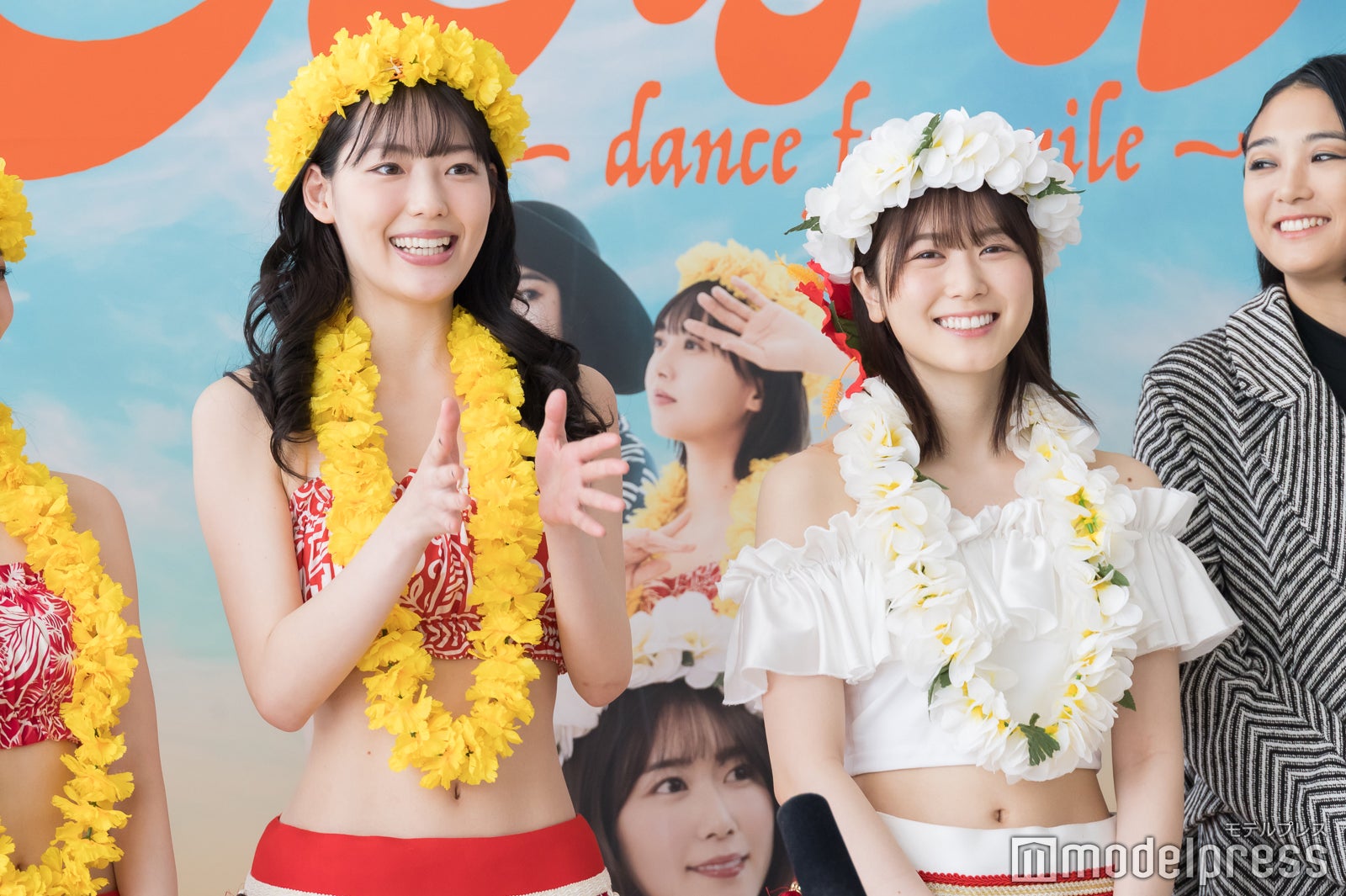 中村里帆、丹生明里（C）モデルプレス