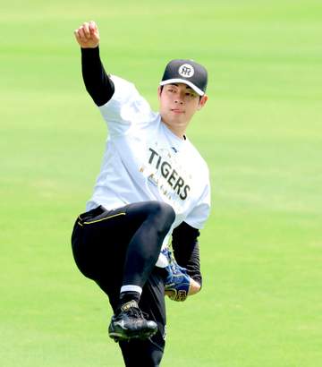 阪神・下村 後半戦「必死にパフォーマンス」「投げている時も幸せだなと思うし、次に向けての準備も幸せだなって」【独占インタビュー】