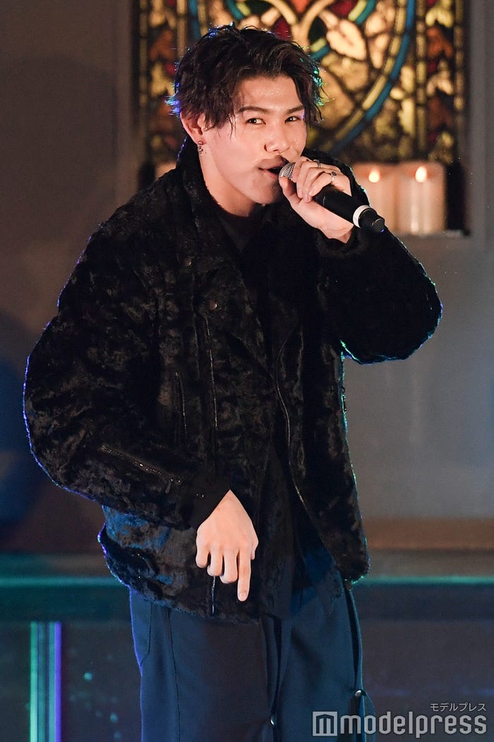 LEO(C)モデルプレス