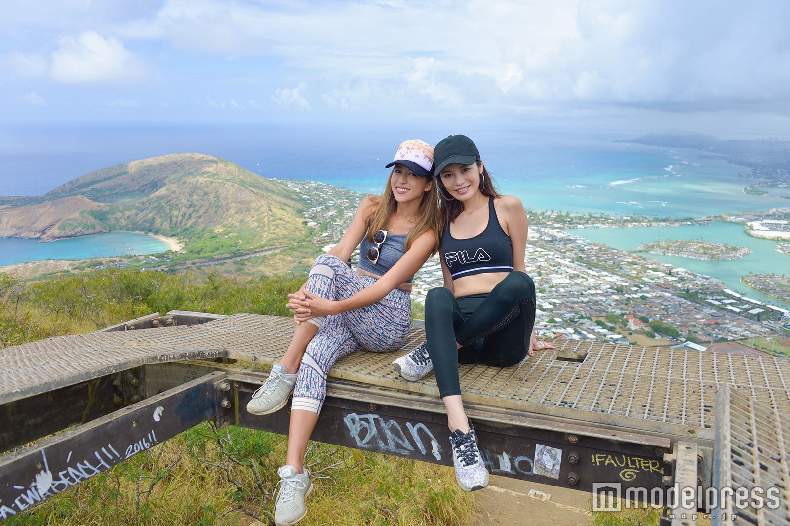 （C）モデルプレス