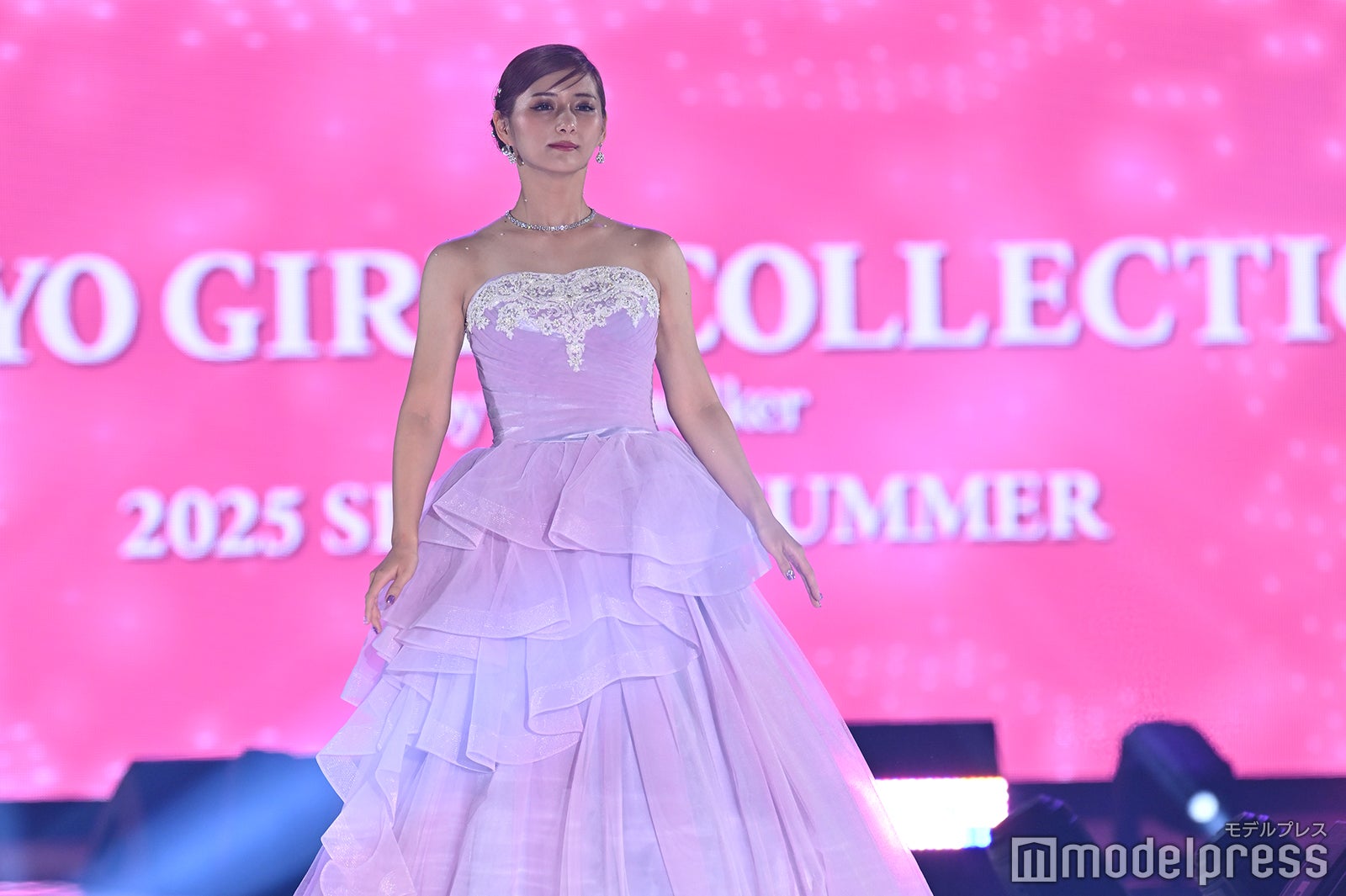 （C）モデルプレス