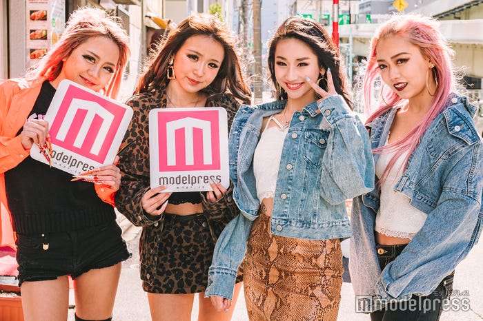 (左から)持田郁華、りあな、マリサ、AiRi(C)モデルプレス