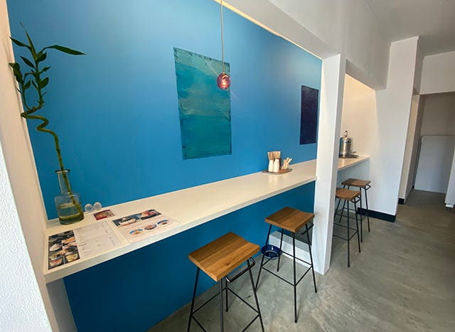 白浜水果店店内