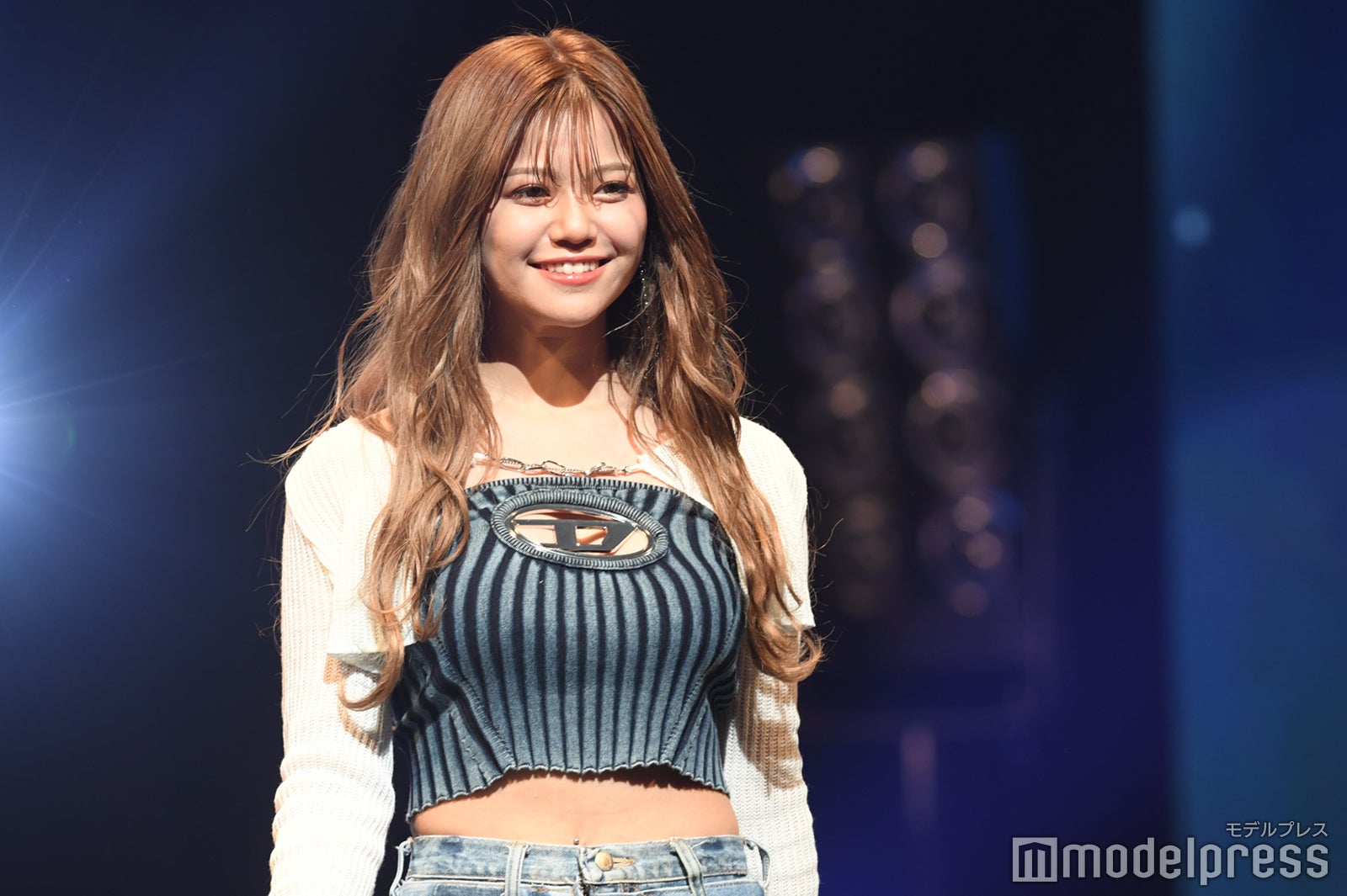 （C）モデルプレス