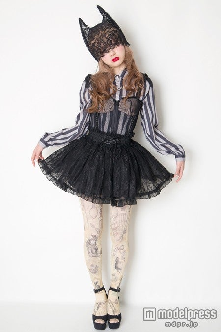 人気モデル 新感覚コスプレファッション提案 モデルプレス