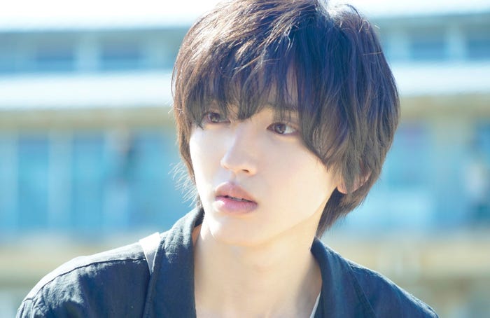 道枝駿佑(C)2022「今夜、世界からこの恋が消えても」製作委員会