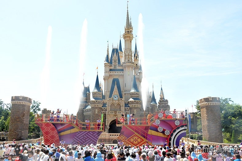 初披露された「雅涼群舞（がりょうぐんぶ）」／ゲストも“びしょ濡れ”に