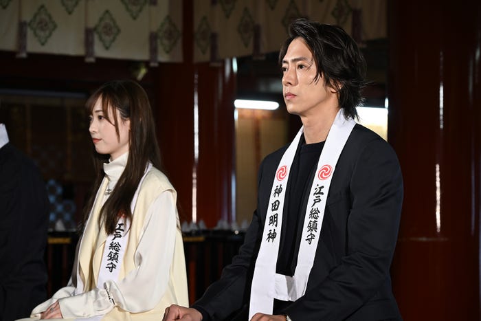 福原遥、山下智久(提供写真)