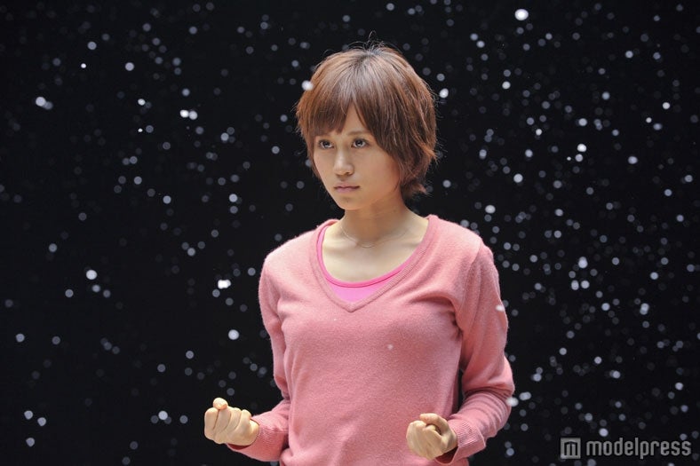 AKB48前田敦子、「g.u.」新CM完成　成人式の計画を明かす