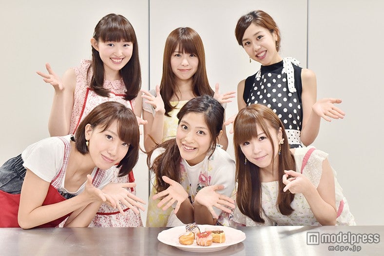 Re:ガールズ（左上から）福井有彩、白石柚月、yui（左下から）千畝あずみ、ayumi、愛内みさ