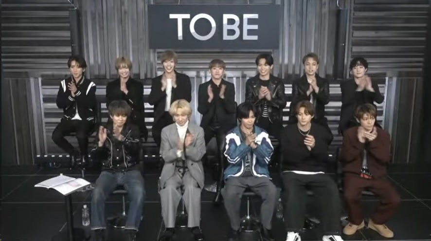 （前列左から）北山宏光、三宅健、Number_i／神宮寺勇太、平野紫耀、岸優太（後列左から）IMP.／鈴木大河、佐藤新、松井奏、基俊介、影山拓也、横原悠毅、椿泰我（C）TOBE Co., Ltd.