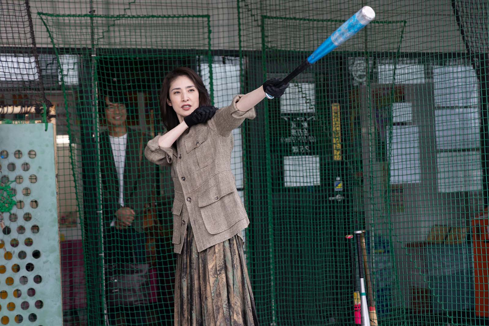 天海祐希、眞島秀和「合理的にあり得ない～探偵・上水流涼子の解明～」第8話より（C）カンテレ