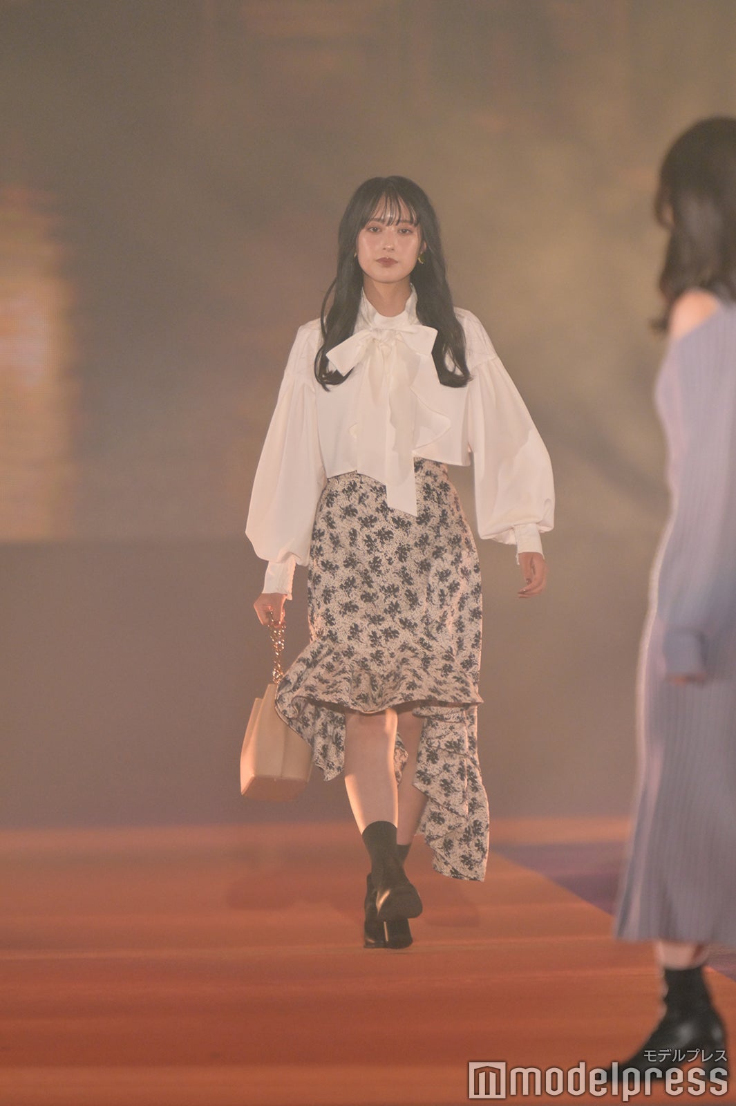 （C）モデルプレス