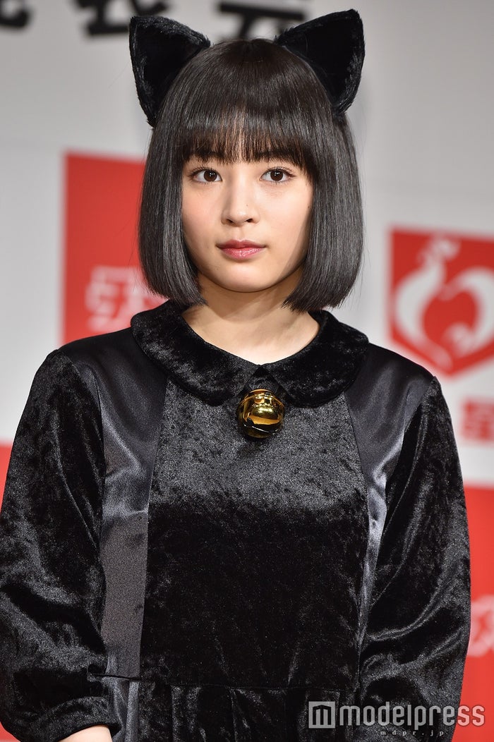 広瀬すず ネコ被っています 黒ネコのコスプレで登場 モデルプレス 広瀬すず ネコ被っています 黒ネコのコスプレで登場 モデルプレス