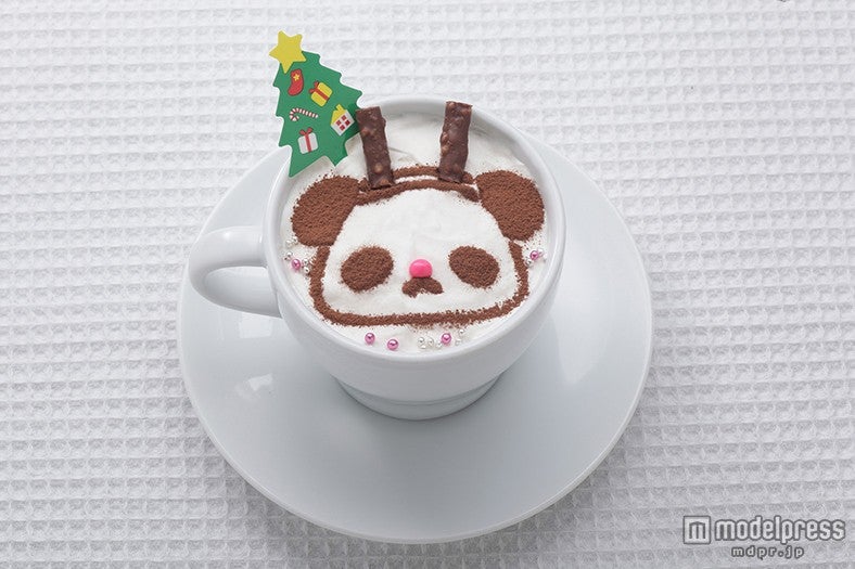 「トナカイおじぱんふわもこラテ」￥1，280（税抜）※レプーン付き／画像提供：ポムフード