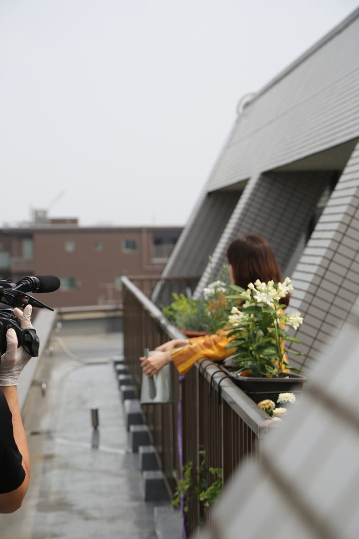 渡邊圭祐が撮影したドラマ「love distance」メイキングショット(C)Paravi