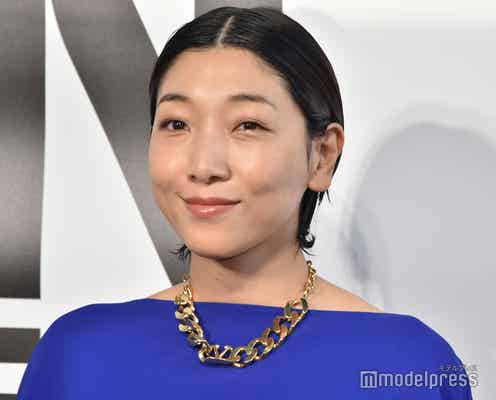 安藤サクラ、大胆スリットドレスから美脚チラリ「振り返ると目まぐるしかった」今年回顧<GQ MEN OF THE YEAR 2023>