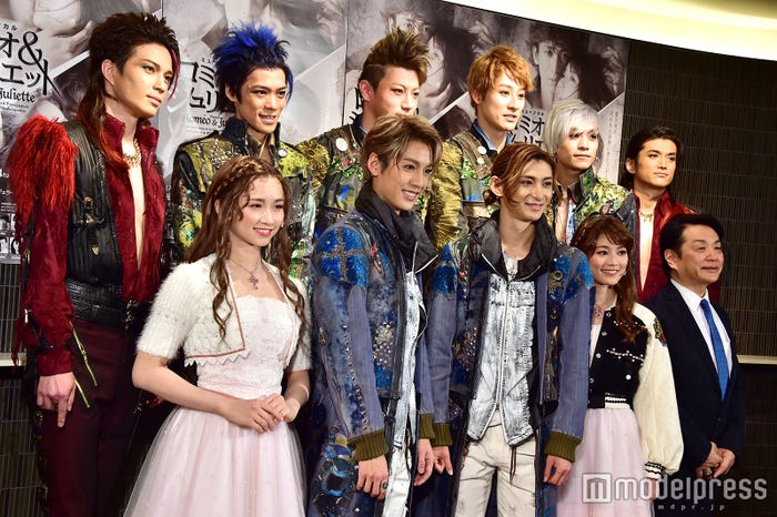 (C)モデルプレス