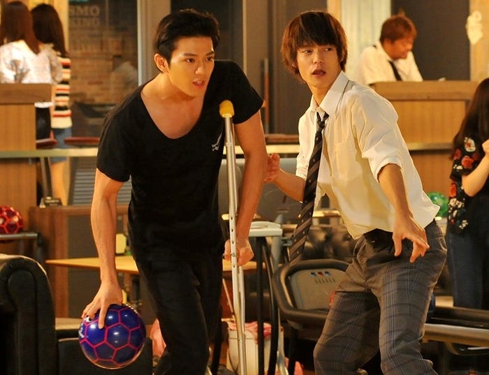 新田真剣佑、窪田正孝(写真提供:関西テレビ)