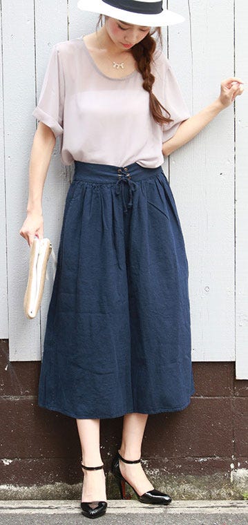 リネンレースアップワイドパンツ「salus」3,490円(税込)