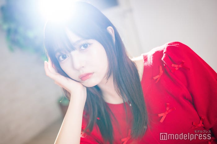 菅井純愛さん(C)モデルプレス