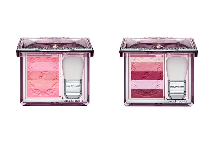 ジルスチュアート ブルーミングデュー オイルインブラッシュ(左から)06 sweet camellia、07 seductive mum/画像提供:JILL STUART Beauty
