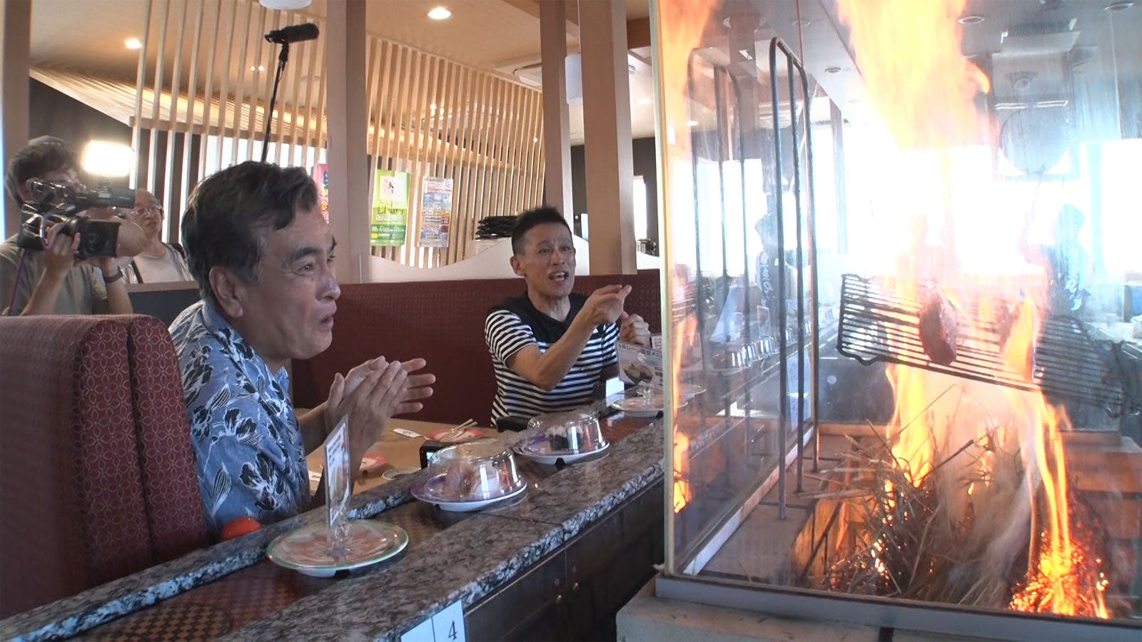 石原良純、柳沢慎吾（C）テレビ朝日