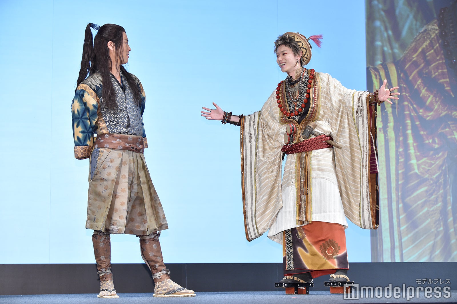 桐谷健太、菅田将暉（C）モデルプレス