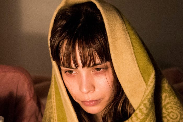 紗羅マリー(C)映画『ニワトリ★スター』製作委員会