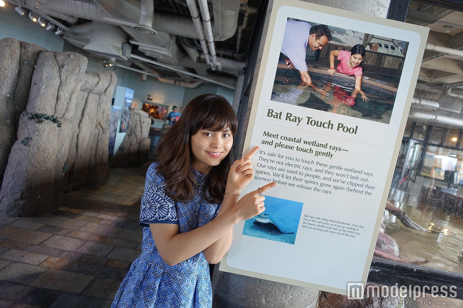 「モントレーベイ水族館」モデル：Amy（C）モデルプレス