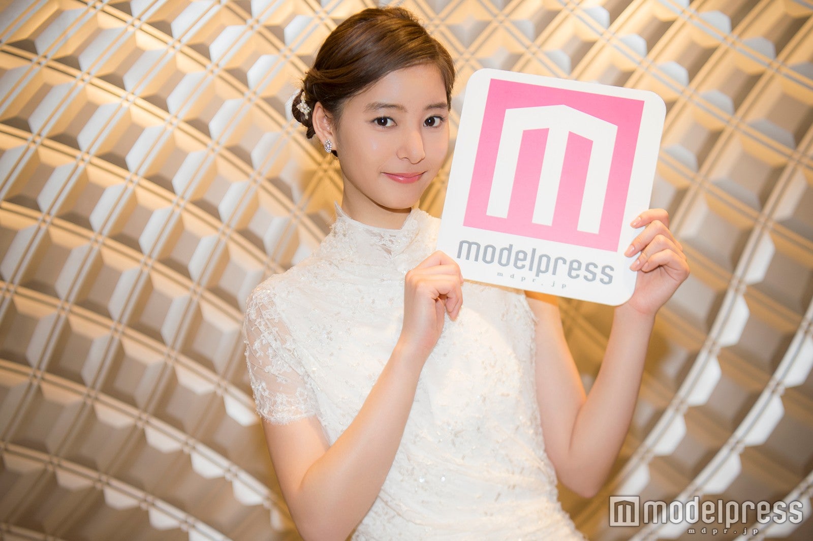 モデルプレスのインタビューに応じた新木優子（C）モデルプレス