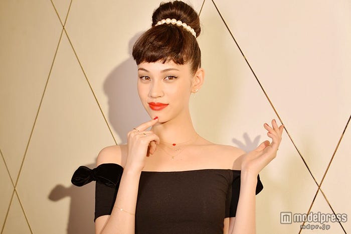 水原希子