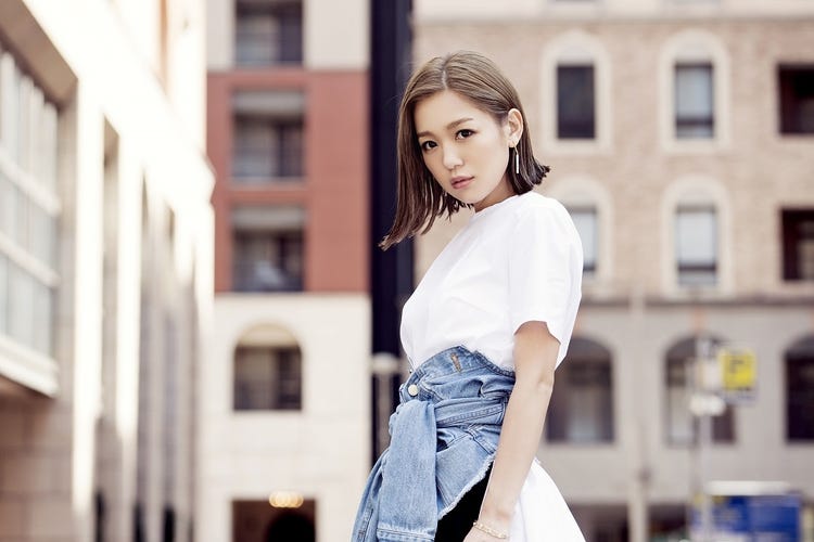 西野カナ 30センチ以上ヘアカット 切りっぱなしボブ にイメチェン モデルプレス 西野カナ 30センチ以上ヘアカット 切りっぱなしボブ にイメチェン モデルプレス