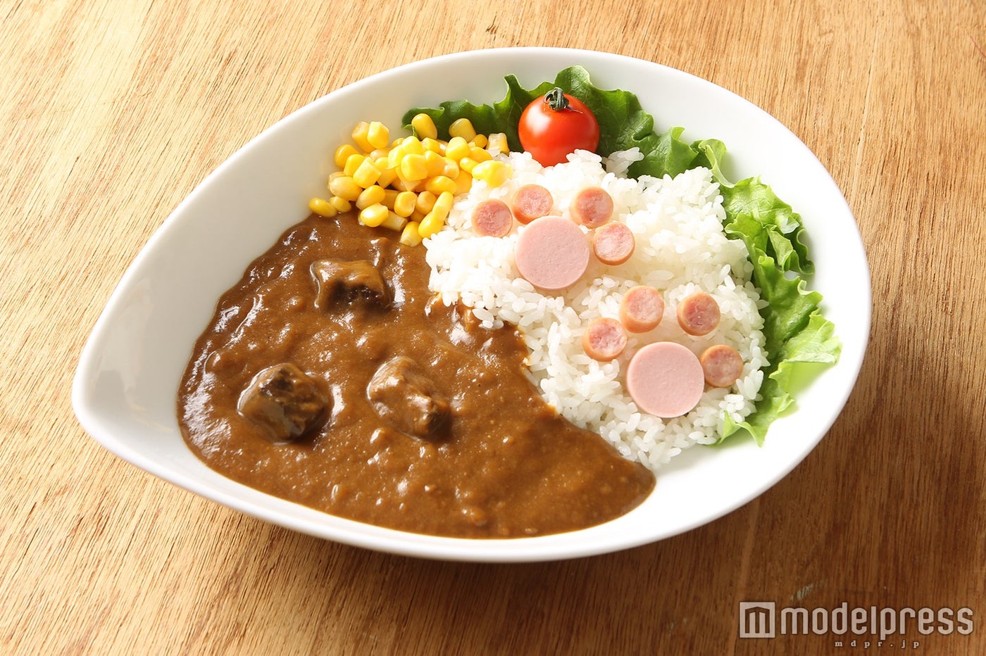 「こねこのトムのいたずらカレー」800円（税込）（C）FrederickWarne＆Co．，2016