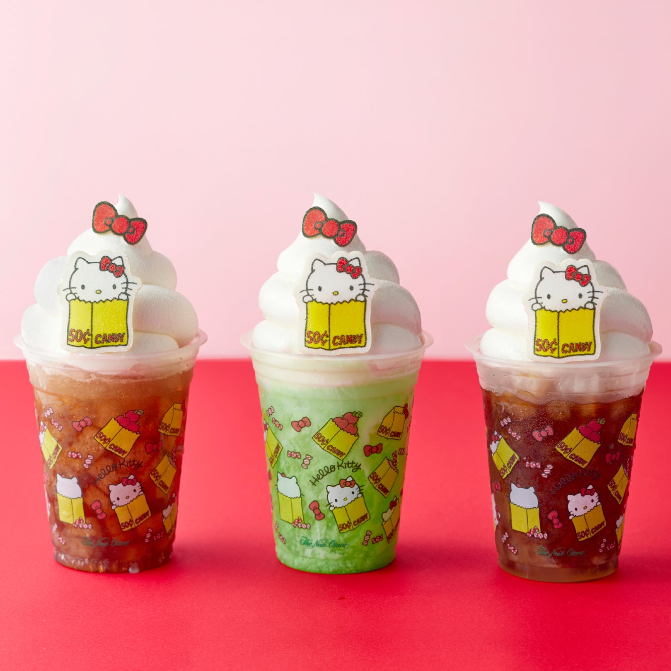 ハローキティ リボンソフト　扇子1本付き　￥1,000（C）2025 SANRIO CO., LTD. APPROVAL NO. L660648