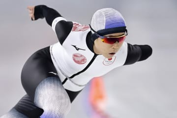 解説の高木菜那さん 妹・美帆の銅メダルに声震わす「高木選手、攻めたレースだった」と称賛「3位、すごいんです。頑張りました！」「ユッタ選手がすごかった」