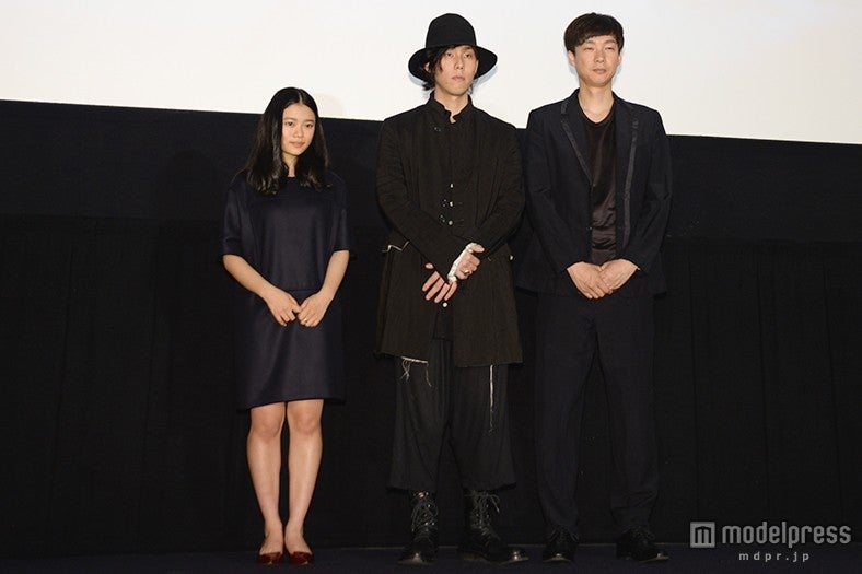 映画「トイレのピエタ」（6月6日公開）初日舞台挨拶の様子／左から：杉咲花、野田洋次郎、松永大司監督（C）2015「トイレのピエタ」製作委員会